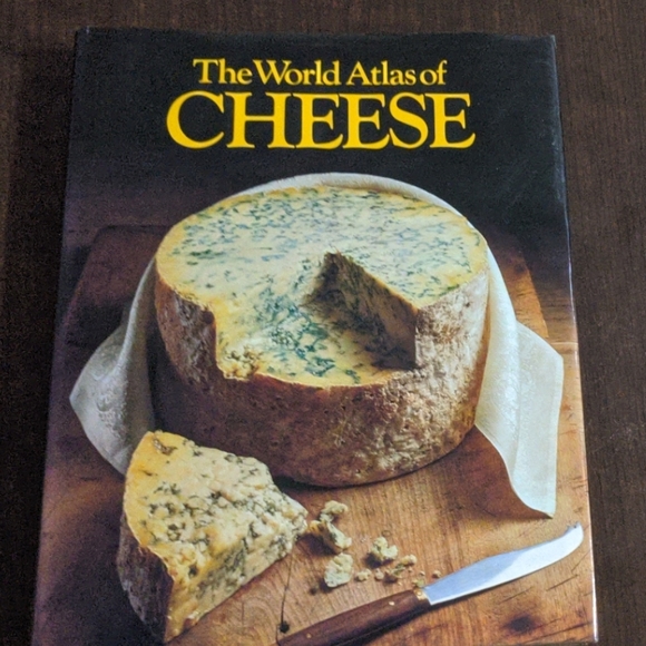 The World Atlas of Cheese (1976) - Picture 1 of 8